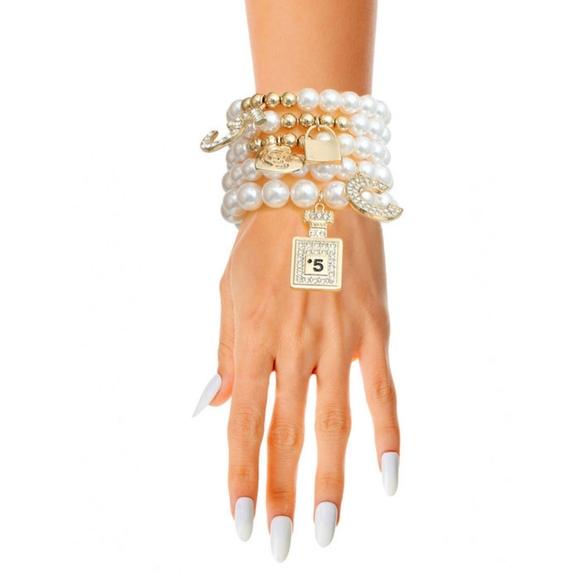 Elegant Gold and White Pearl Charm Bracelet Set - Picture 1 of 2